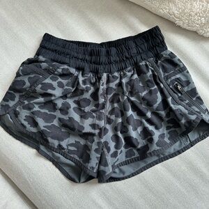 Lulu Lemon run shorts